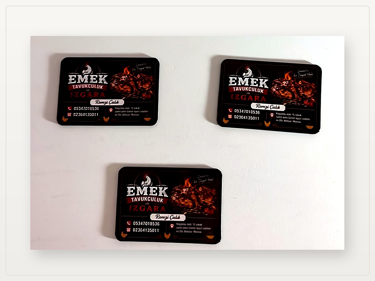 EYG Grafik tarafından hazırlanan Emek Tavukçuluk magnet örnekleri